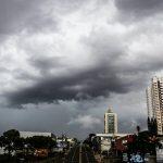 Tempo abafado e umidade favorecem formação de temporais em MS