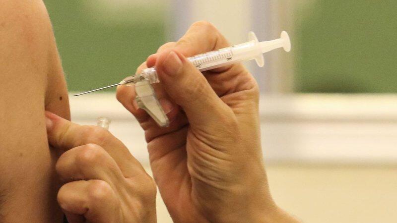 Vacinação estará disponível no período da manhã em todas as unidades de saúde