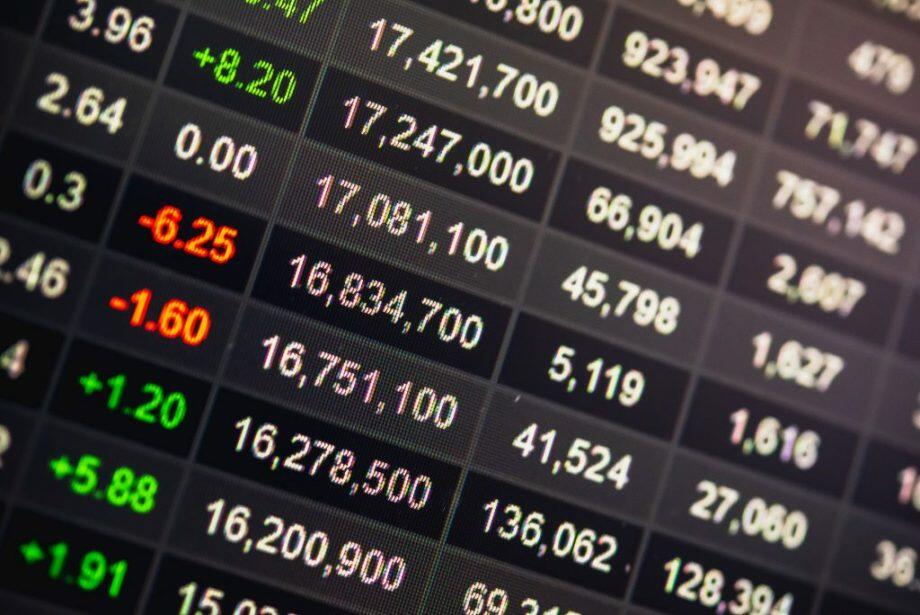 Os lucros dos grandes bancos brasileiros devem superar ou chegar próximo