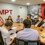 Acordo aconteceu nesta manhã de quarta-feira.