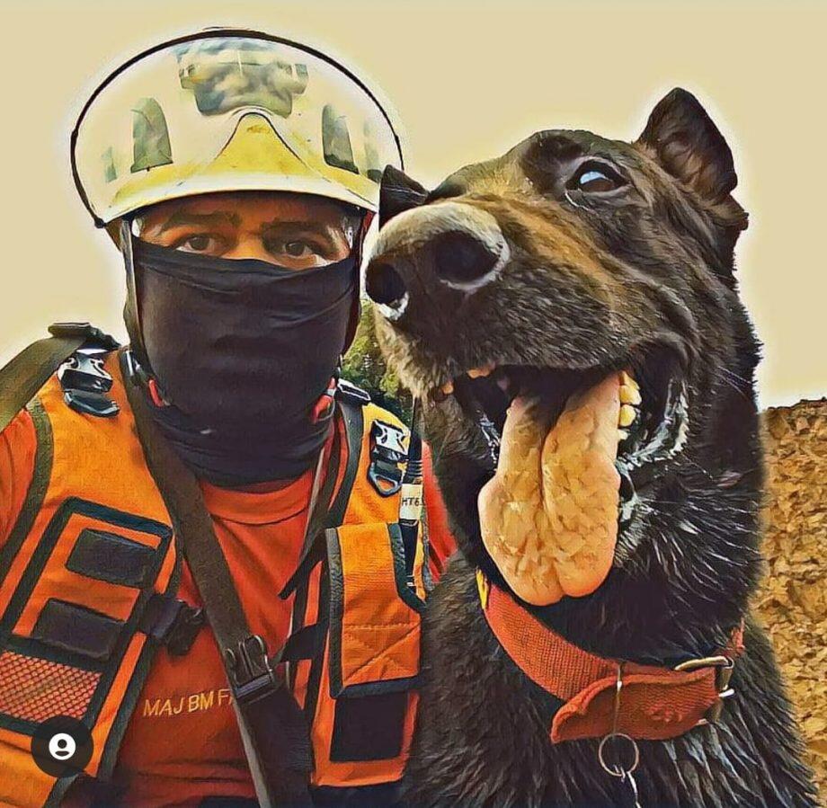 Major Fabio e o fiel amigo