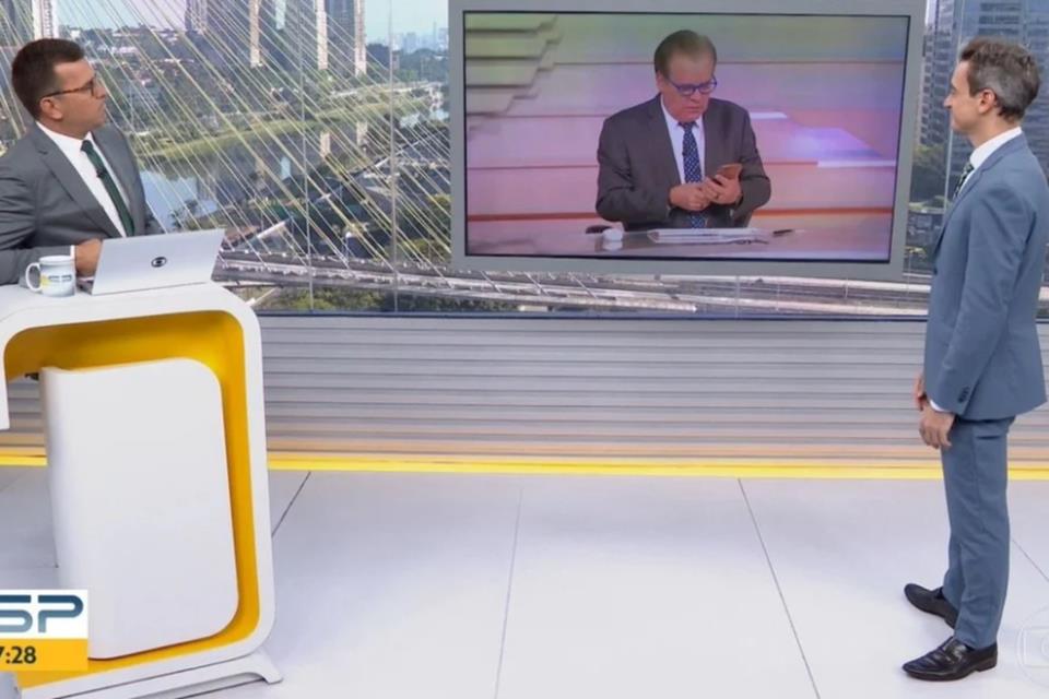 Momento em que Pinheiro estava ao vivo e não sabia