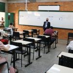 Mais de 1