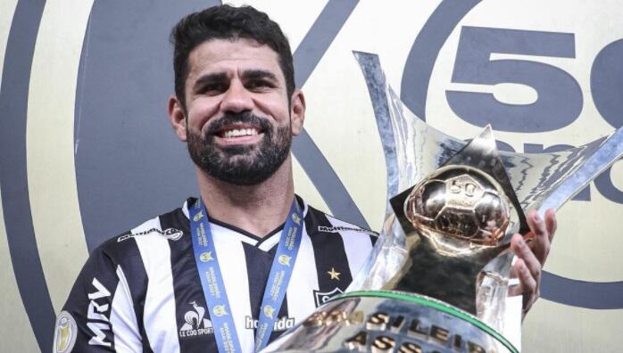 O atacante fez 19 jogos com a camisa alvinegra e marcou cinco gols