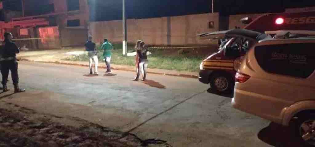 Orlando tinha 53 anos e morreu em frente a sua residência