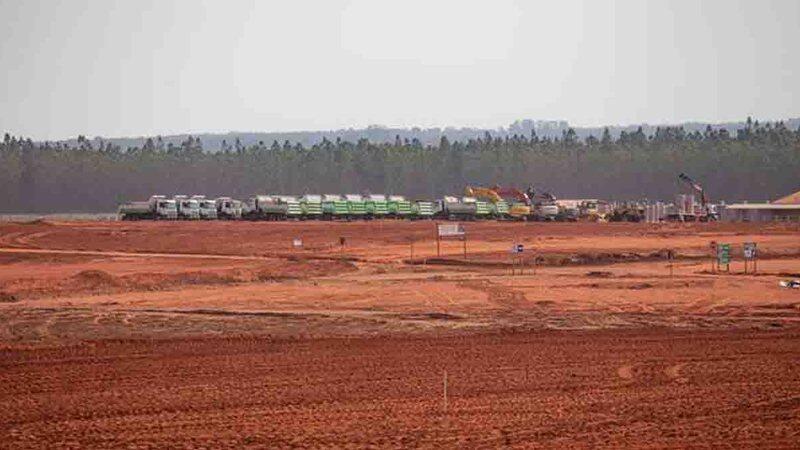 Fábrica de celulose está sendo construída em Ribas do Rio Pardo