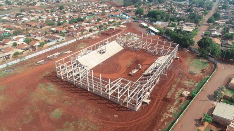 Complexo poliesportivo de Maracaju está sendo construído