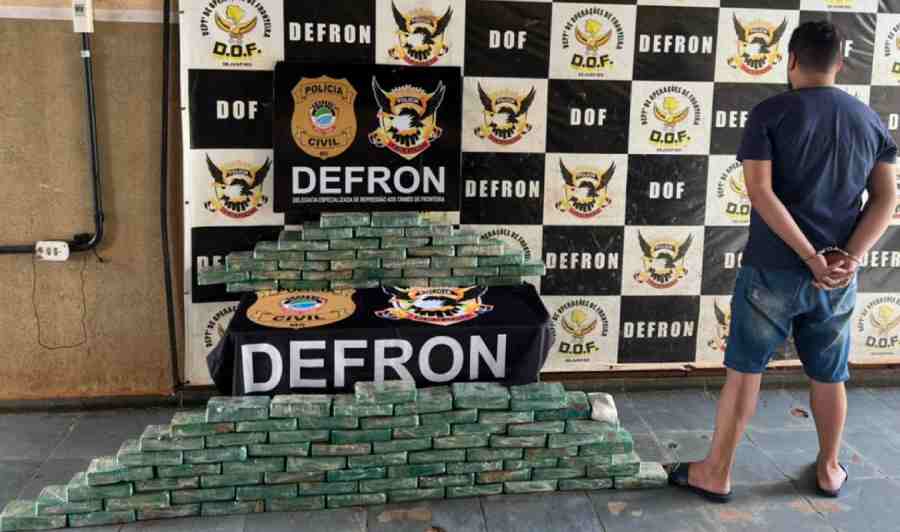 Professor foi detido em flagrante com a droga