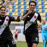 Jogador Marlon Gomes comemorando um de seus gols