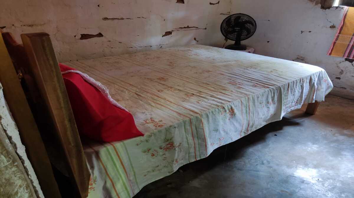 Os criminosos dispararam contra a criança