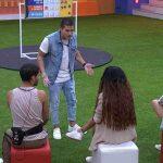 Arthur e Maria durante o jogo da discórdia desta segunda-feira