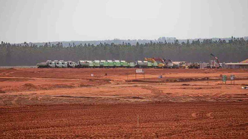Fábrica de celulose está sendo construída em Ribas do Rio Pardo