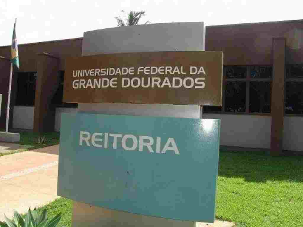 Portaria beneficia servidores não vacinados