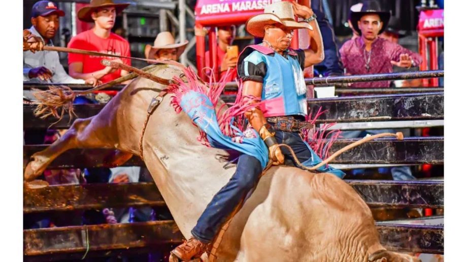 Peão morreu após ser pisoteado durante rodeio