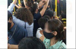 Ônibus das linhas 421 e 414 lotam após volta às aulas