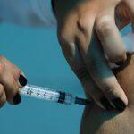 Sems disponibiliza doses para jovens e adultos