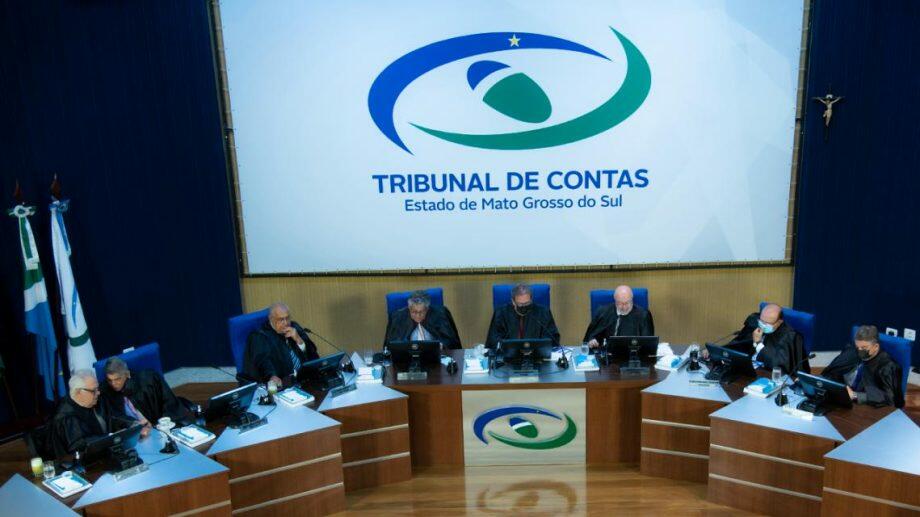 Conselheiros do TCE-MS durante sessão