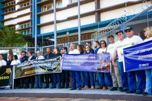 Polícia Federal, PRF e Polícia Penal Federal fazem protesto