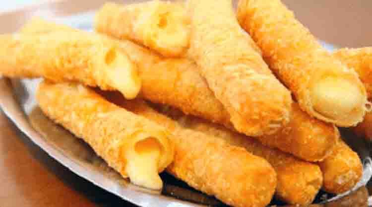 rolinho de queijo