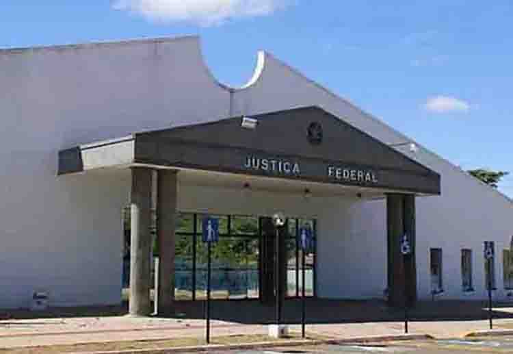 Decisão da 3.ª Vara Federal atinge suspeito de esquema de evasão