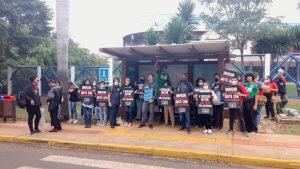 Acadêmicos da UFMS fazem ato em Campo Grande