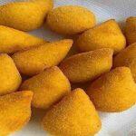 Coxinha de frango tradicional