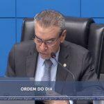 Paulo Corrêa (PSDB), presidente da Alems, colocou acordo de liderança em votação