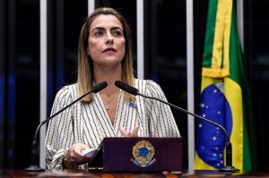 Soraya Thronicke durante pronunciamento
