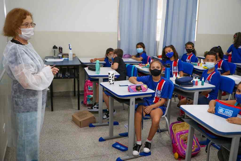 escola aulas três lagoas