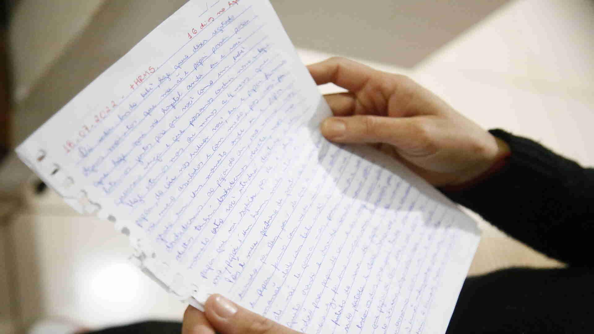 Lediane recorreu à escrita