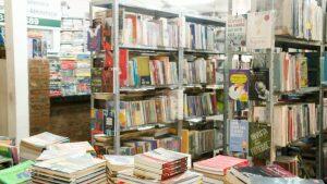 livraria livros físicos leitura