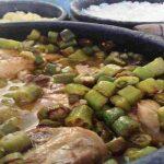 Frango com quiabo