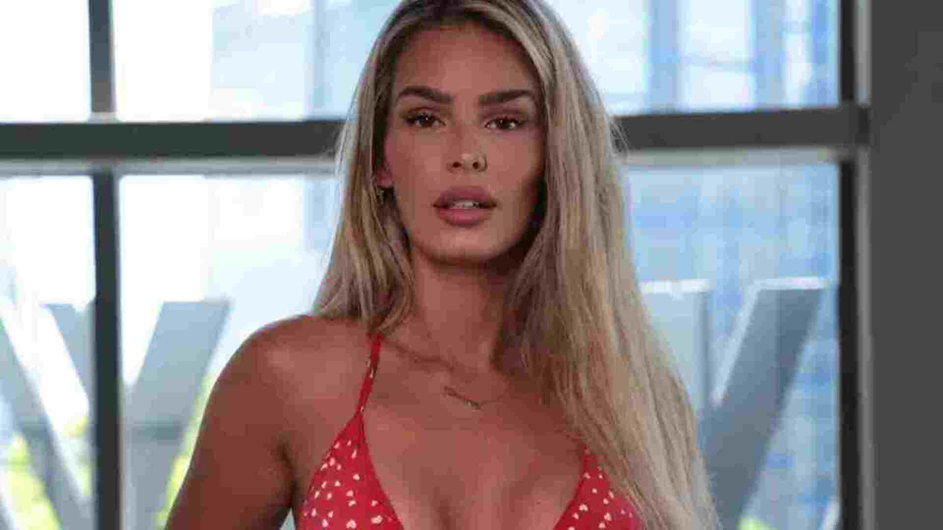 Yasmin Brunet