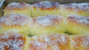 pão de coco ralado
