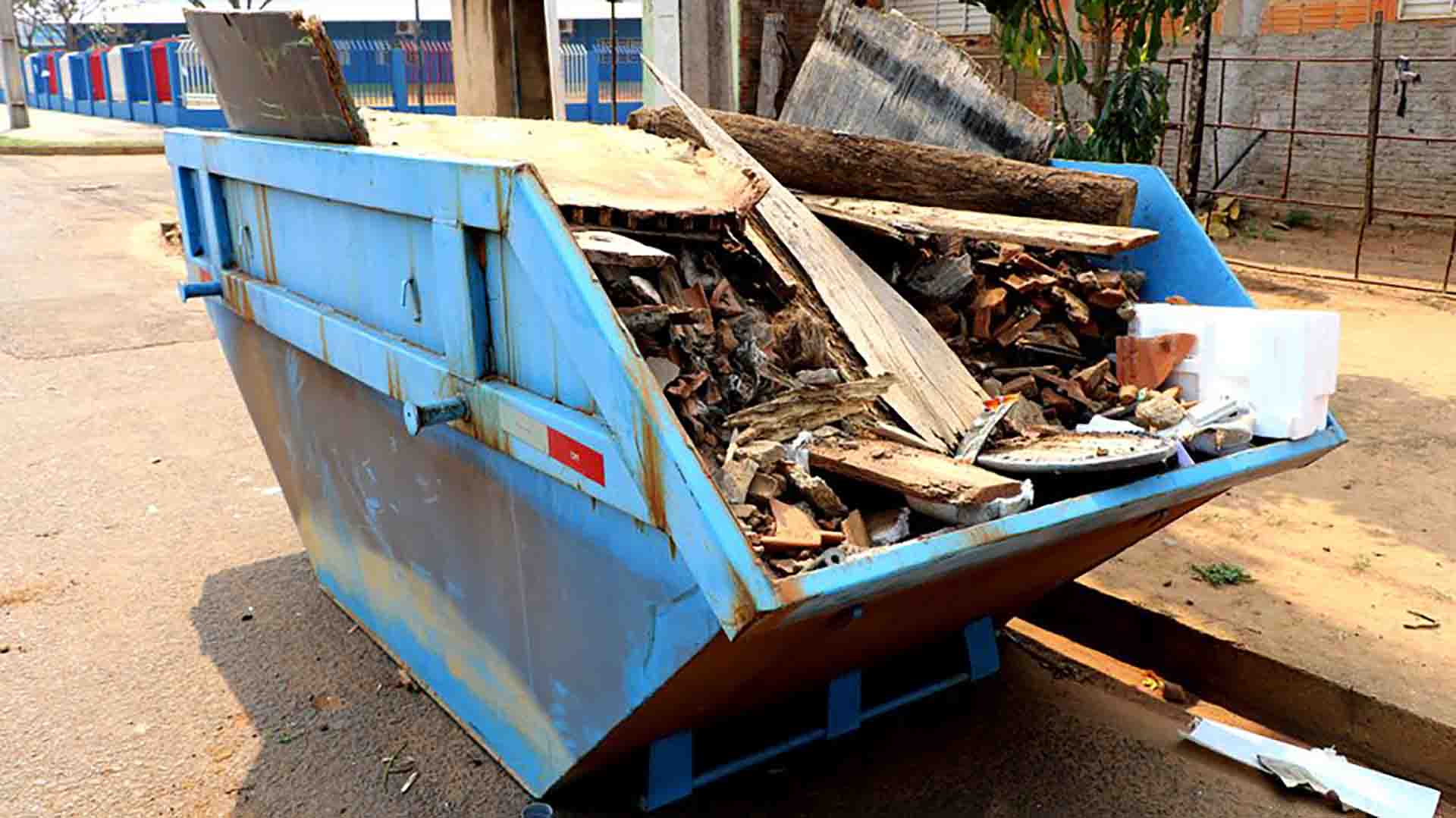 Mutirão da Limpeza estará no Atenas e no Jardim Primavera (Foto: PMTL/Divulgação)