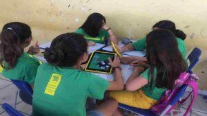 escola reforço alunos