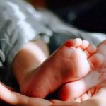 ‘Amarra espiritual’: mãe que matou bebê diz que precisava libertar marido; mulher está presa