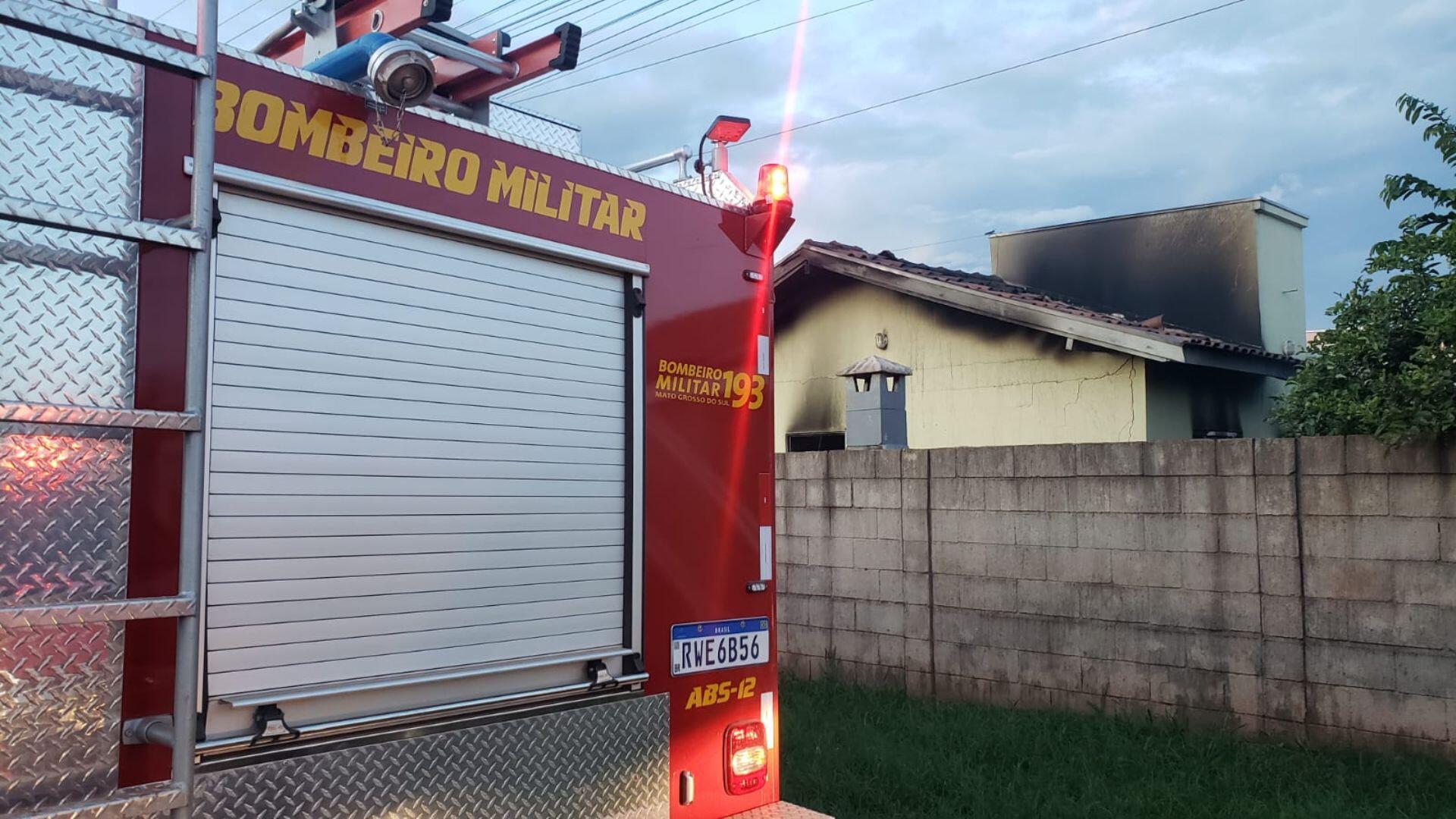 casa incêndio