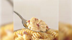 macarrão ao bacon