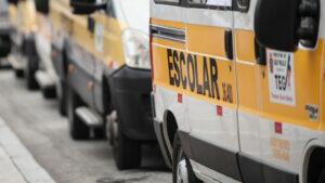 escolar van transporte condutores
