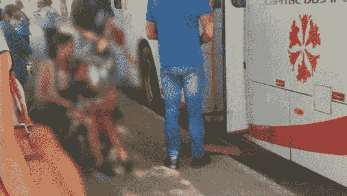 cadeirante ônibus consórcio