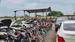 Carros apreendidos Detran