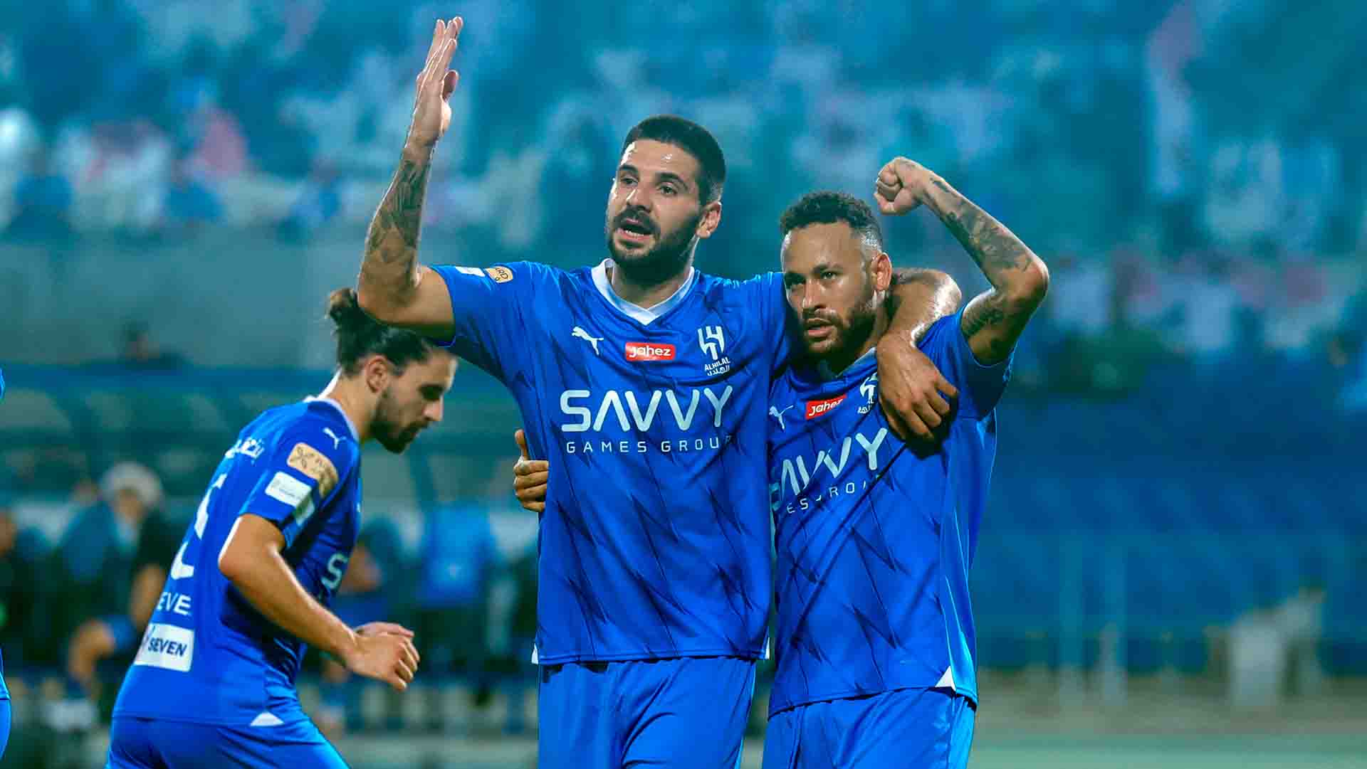 Mitrovic e Neymar, em partida do Al-Hilal nesta sexta-feira (Al-Hilal, Divulgação)