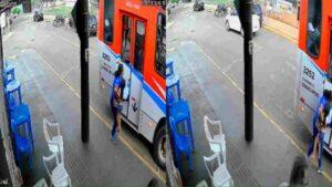 Ônibus