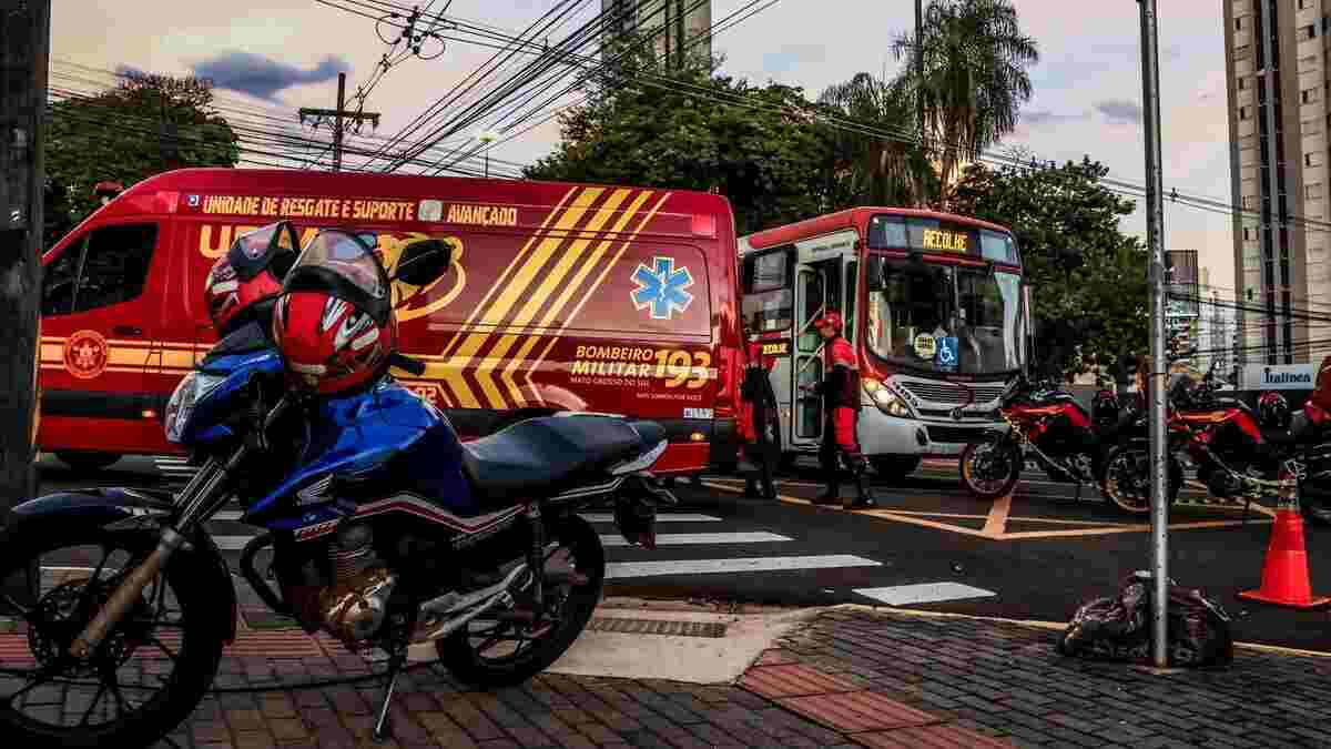 acidente ônibus afonso pena