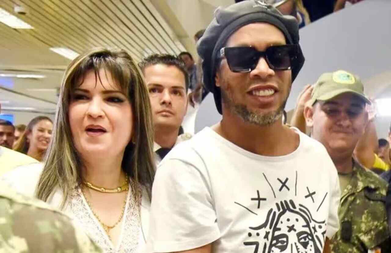 Empresária que patrocinou identidade paraguaia falsa para Ronaldinho Gaúcho segue foragida