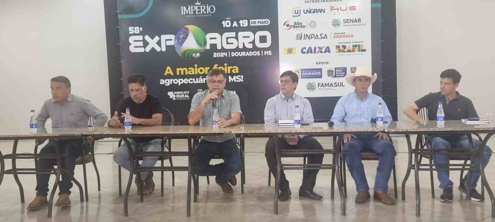 Com preços da soja e milho em queda e tragédia no RS, Expoagro 2024 pode perder mais de R$ 400 milhões em negócios