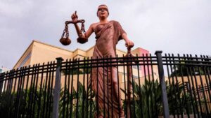 estátua