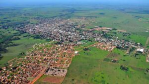 Vista aérea de Aparecida do Taboado, onde contrato de gestão da frota municipal de 2023 já supera os R$ 14 milhões (Arquivo)
