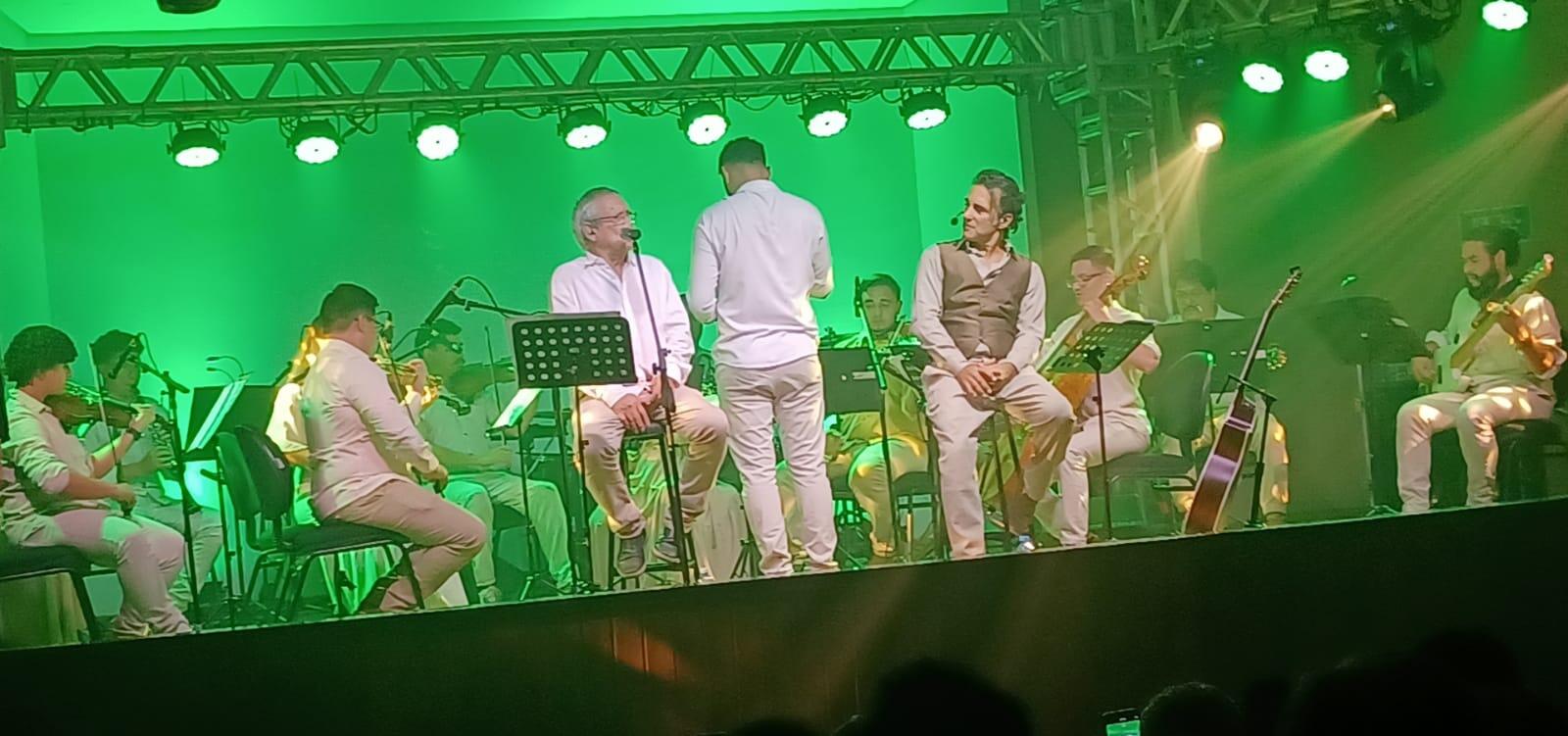 Geraldo e Marcio dividiram o palco em Dourados (Fotos Marcos Morandi, Midiamax)